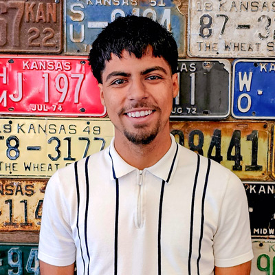 Photo of EMMANUEL HOLGUIN